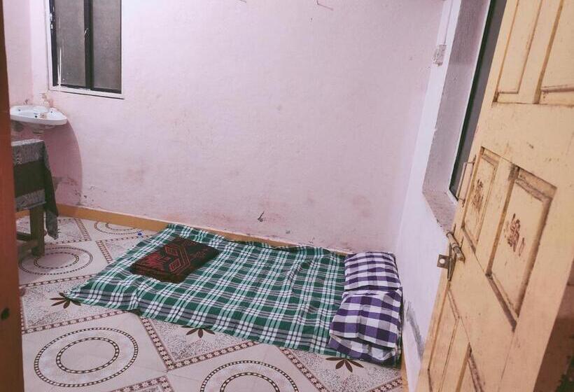 호텔 Radhesham Bhakt Niwas