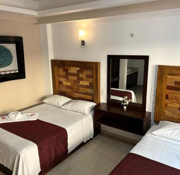 هتل Real Caribe Inn