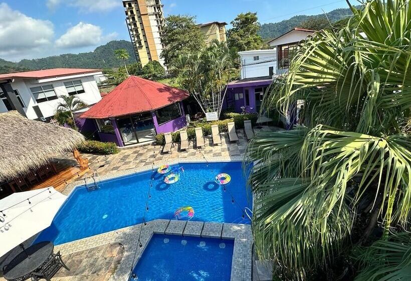 هتل Tropical Paradise