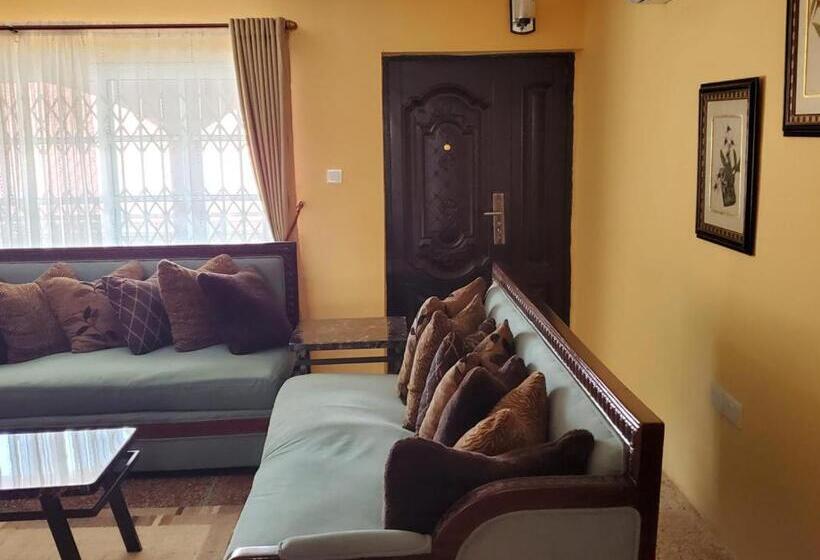پانسیون Casa Consuelo Guest House