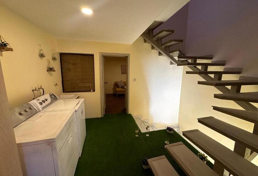 پانسیون Departamento En Cuenca