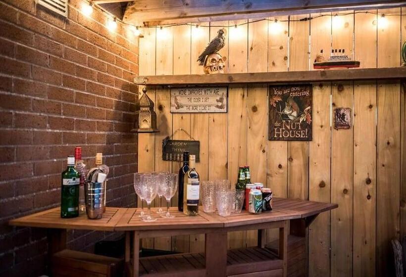 פנסיון Drumbo Country House