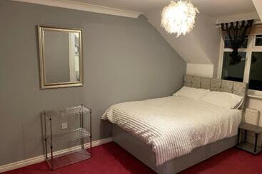 پانسیون Room 5   Chassagne Guest House