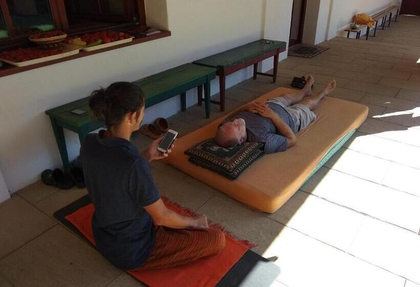 بنسيون Yogashrama Traditional