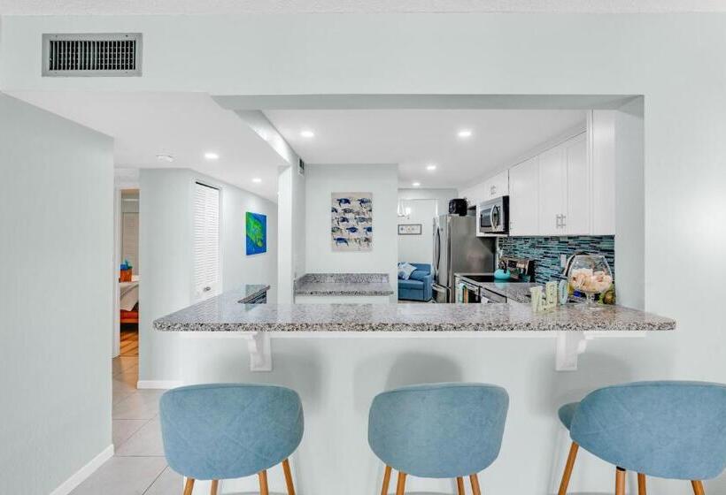 2br In Key Largo W Pool And Sunset Views