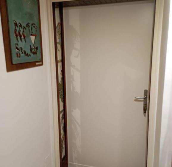 تختخواب و صبحانه Studio Notte Guest Rooms