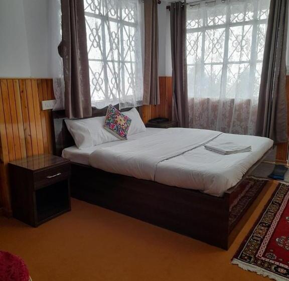 צימר Yalung Homestay