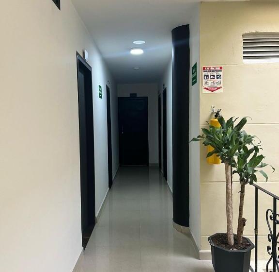 هتل Casa Botero Medellín