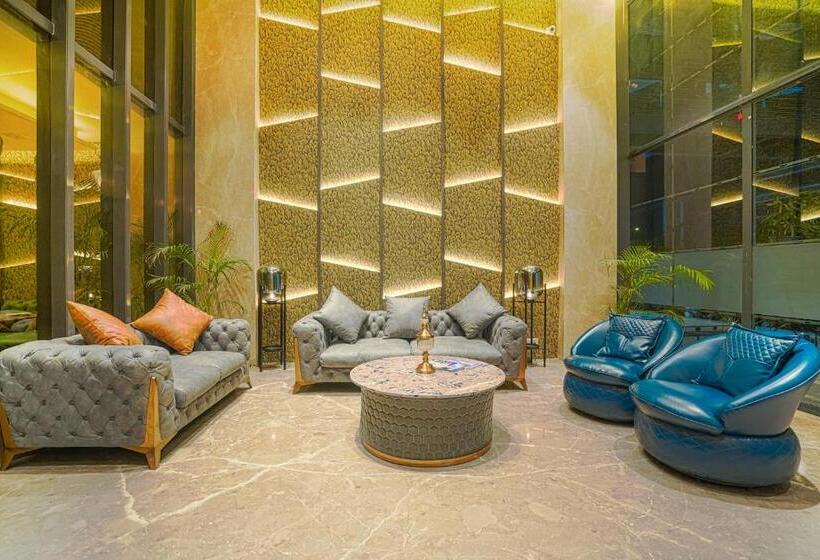 هتل Levelup Signature