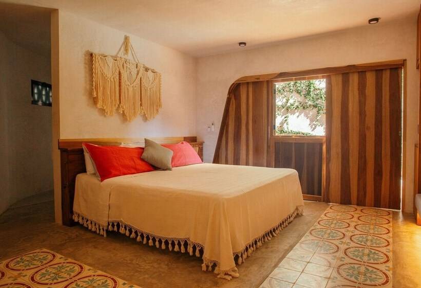 هتل Quiote Quiote