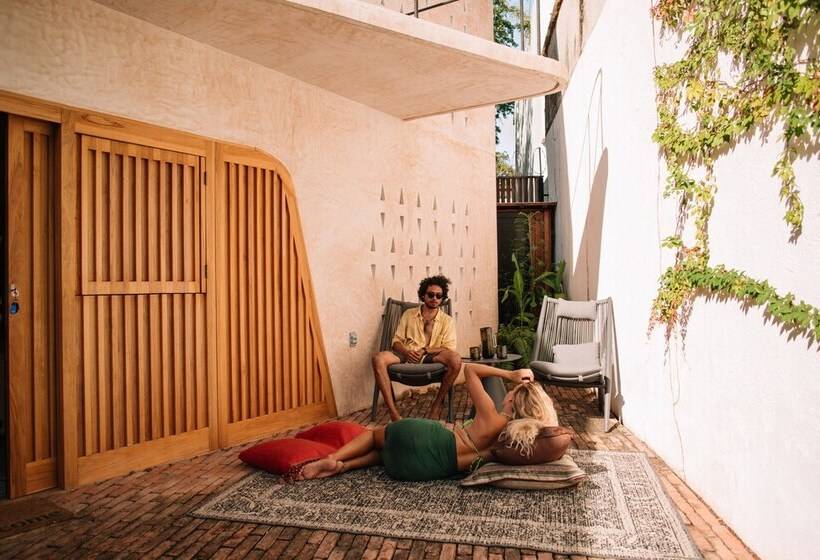 هتل Quiote Quiote