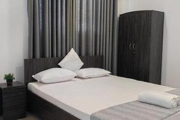 هتل Stayz By Gentz Residency