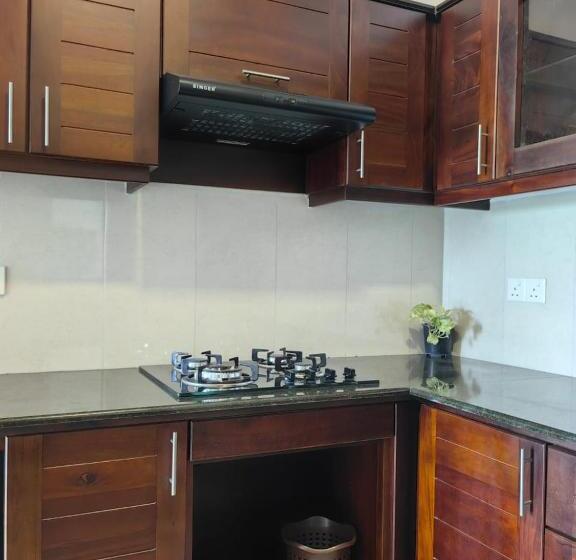 هتل Stayz By Gentz Residency
