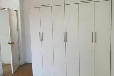 تختخواب و صبحانه Mini Apartamento 1 Habitación Hasta 3 Huéspedes En 2do Piso Vista Calle