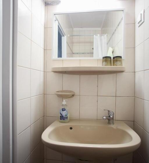 ペンション Hellényi Apartmanok