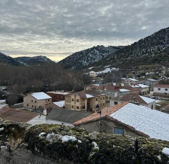 پانسیون Hostal Rural Alto Tajo Poveda