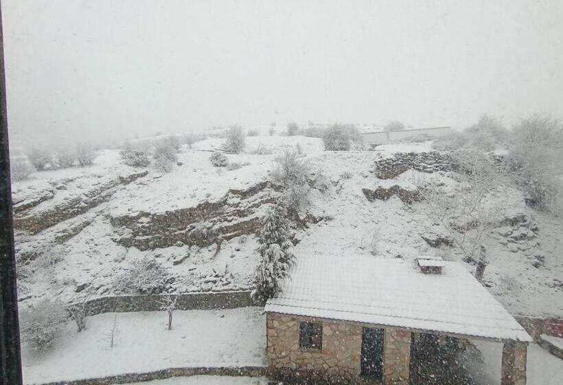 پانسیون Hostal Rural Alto Tajo Poveda