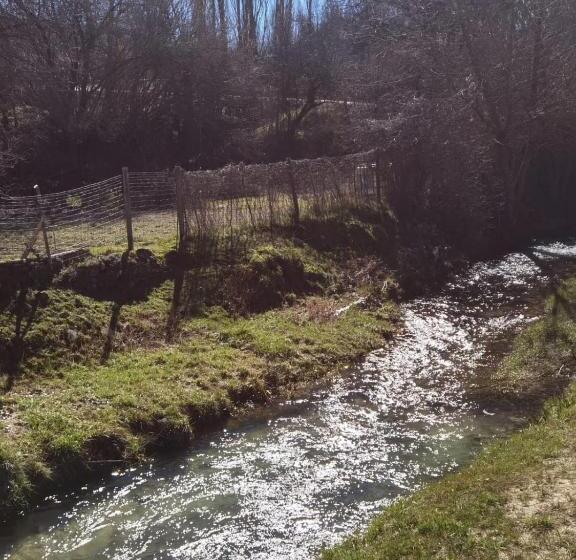 پانسیون Hostal Rural Alto Tajo Poveda