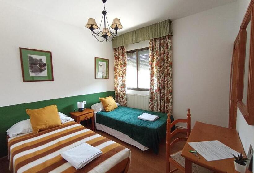 پانسیون Hostal Rural Alto Tajo Poveda