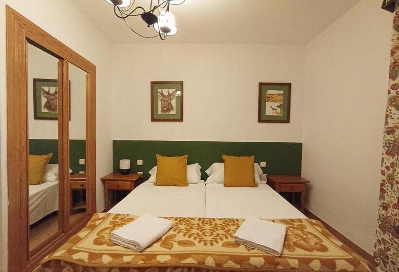 پانسیون Hostal Rural Alto Tajo Poveda