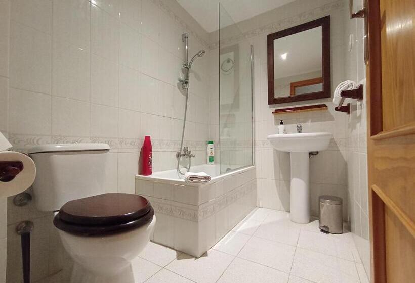 پانسیون Hostal Rural Alto Tajo Poveda