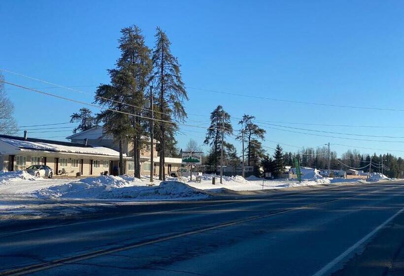 Pine Ridge Motel