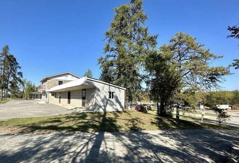 Pine Ridge Motel