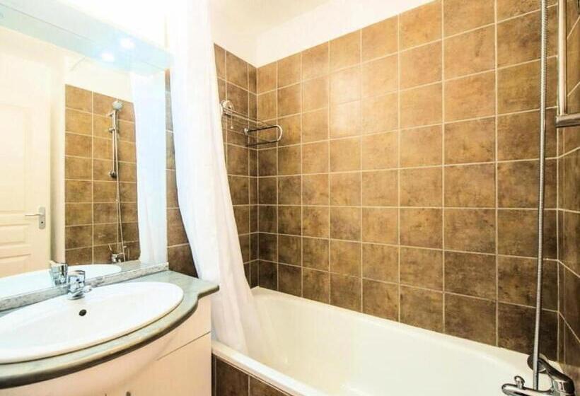 Appartement 2 Pièces Cabine 6 Personnes Vue Montagne 544