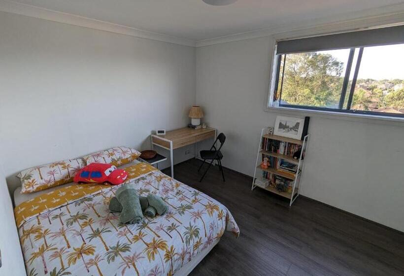 تختخواب و صبحانه Peaceful Spacious Inner West Lodging