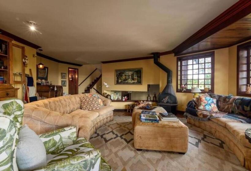 مبيت وإفطار Villa Panorama