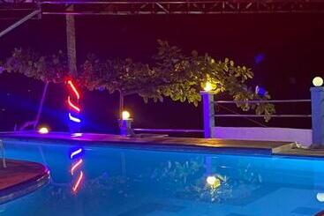 Donque S Mountain Resort