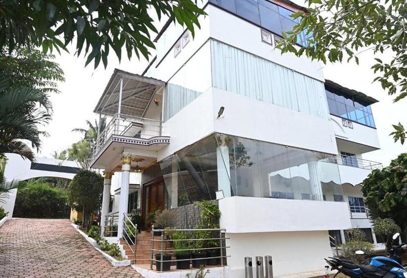 فندق Athithi Resorts