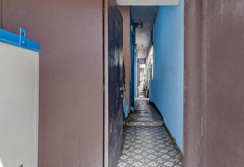 هتل Collection O Waiterly Boarding & Lodging