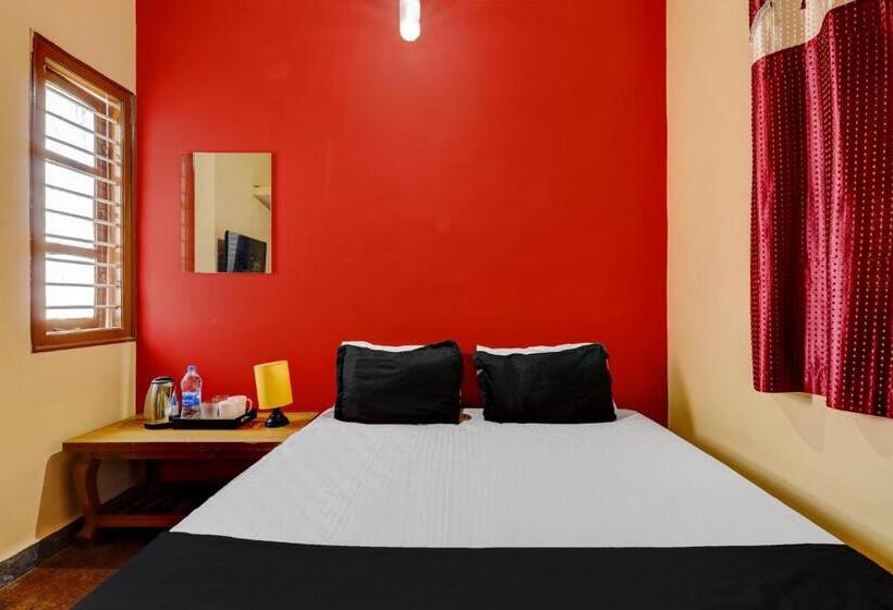 هتل Collection O Waiterly Boarding & Lodging
