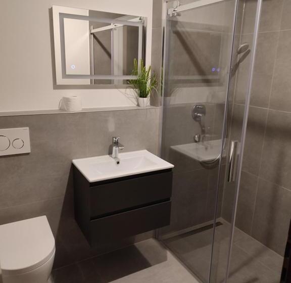 펜션 Monteurzimmer   Karlsbad