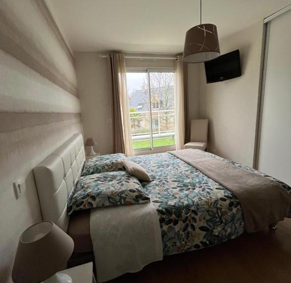 تختخواب و صبحانه Villa La Combe