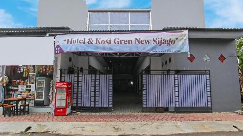 فندق Grand New Sijago