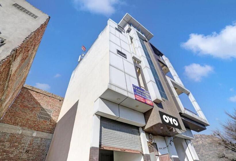 Oyo Hotel R K Shahpura