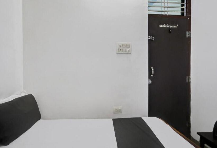 Oyo Hotel R K Shahpura