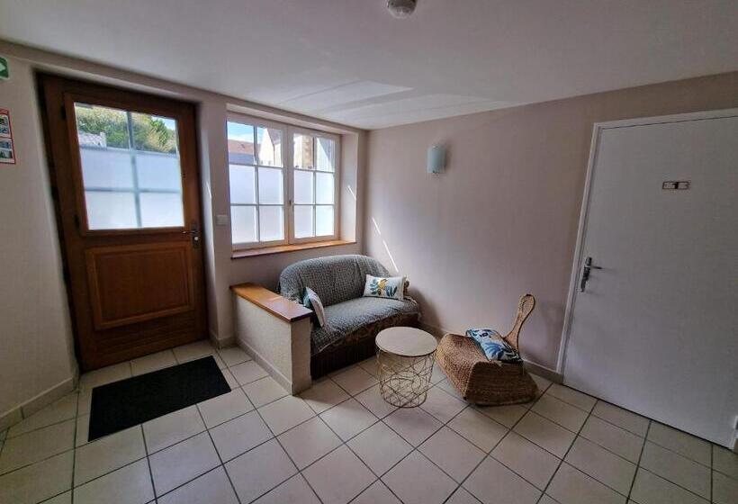 بنسيون Les Chambres De Beaumont