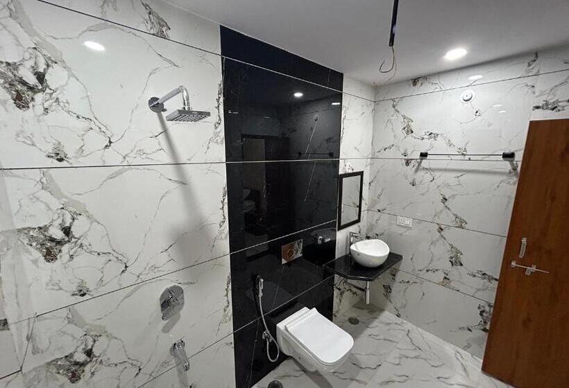 Пансион Maan Villa