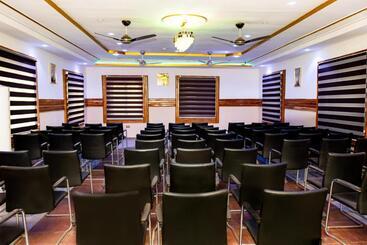 Sannak Hotel Limited