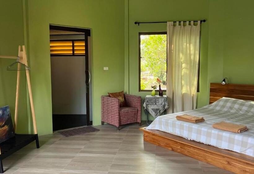 住宿加早餐  Navari Homestay