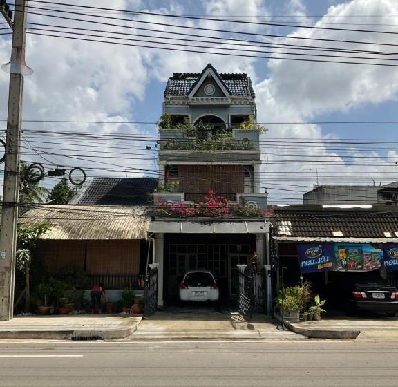 مبيت وإفطار Pamy Yoga Studio