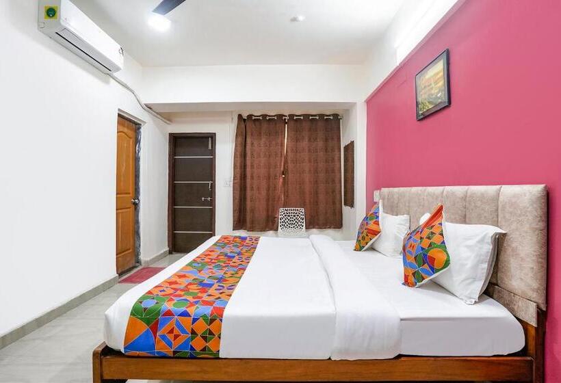 هتل Fabexpress Sunset Residency   Nr Belapur