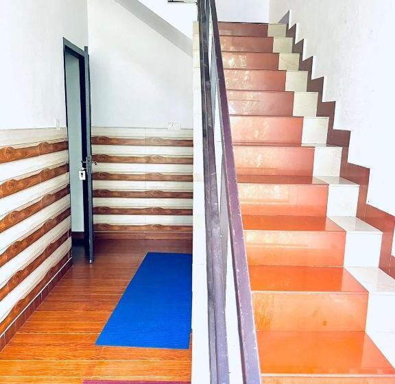 فندق Golden Leaf Munnar