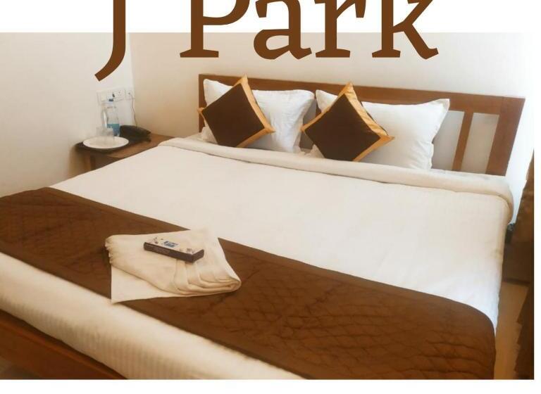 호텔 J Park Auroville Beach