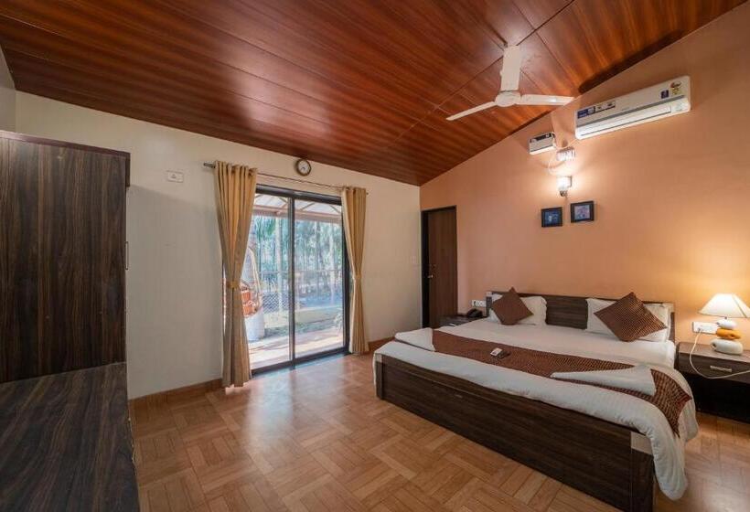 Отель Ll Empyrean Stay Ll Coconut Beach Farm Resort Ll