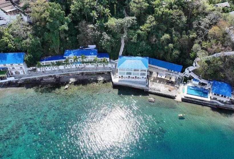 Отель Luckytito Anilao Resort