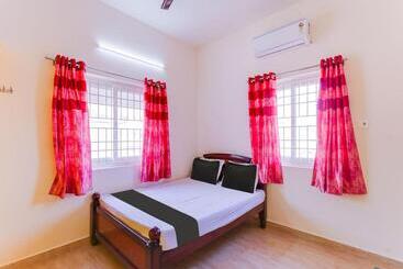 هتل O Kvr Residency Grand